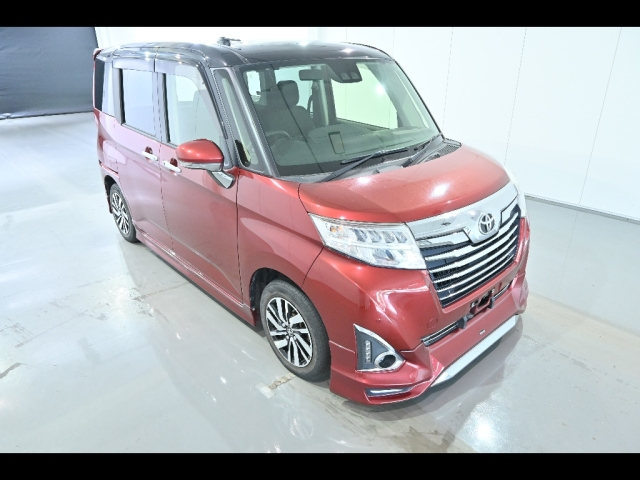 TOYOTA ROOMY 2019
