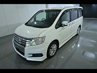 HONDA STEP WAGON 2010