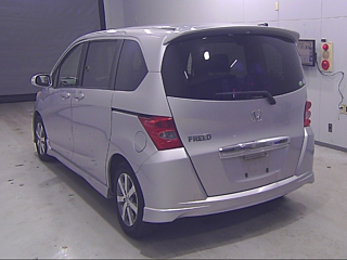 HONDA FREED 2009