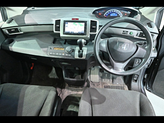 HONDA FREED 2012