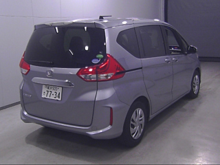 HONDA FREED 2016