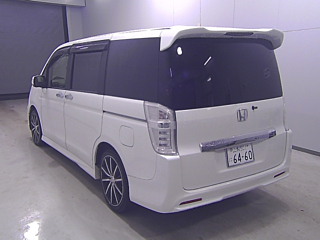 HONDA STEP WAGON 2014