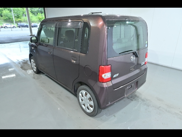 DAIHATSU MOVE CONTE 2012