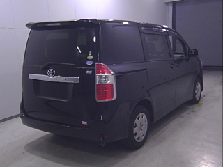 TOYOTA NOAH 2008