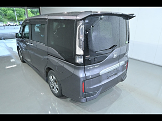 HONDA STEP WAGON 2020