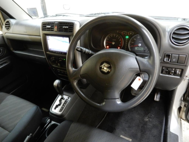 SUZUKI JIMNY 2012