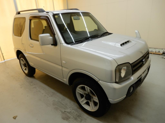 SUZUKI JIMNY 2012