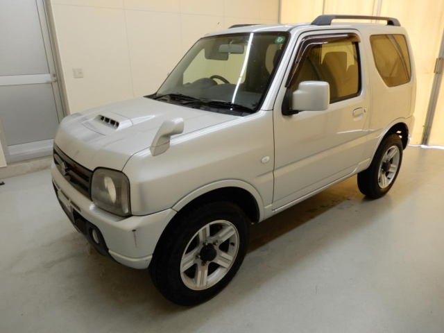 SUZUKI JIMNY 2012