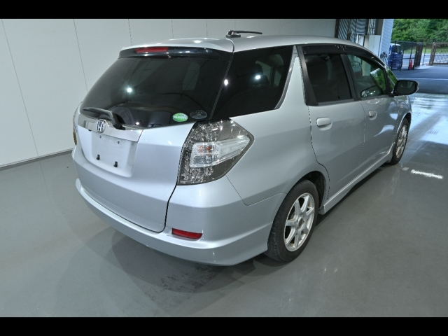 HONDA FIT SHUTTLE 2013