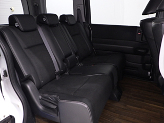 HONDA STEP WAGON 2012