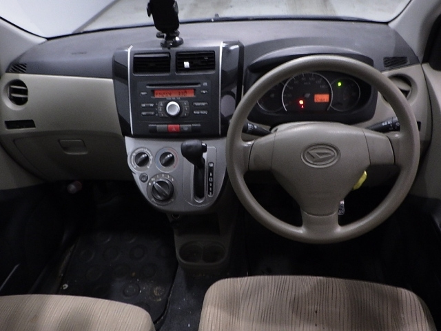DAIHATSU MIRA 2012