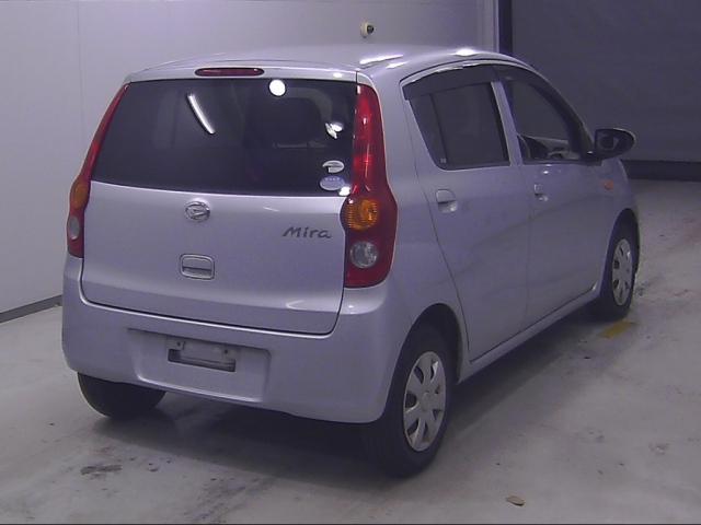 DAIHATSU MIRA 2012