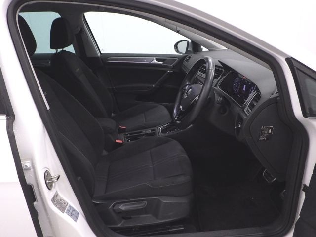 VOLKSWAGEN GOLF ALLTRACK 2017