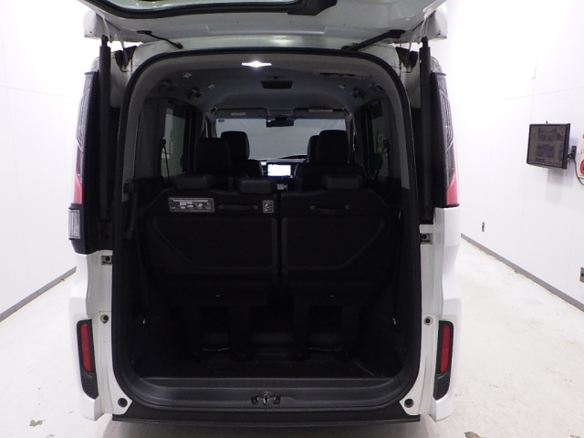 HONDA STEP WAGON 2018