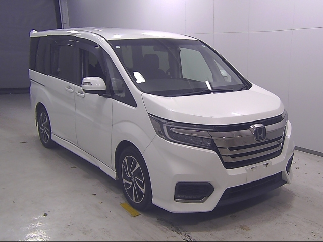 HONDA STEP WAGON 2018