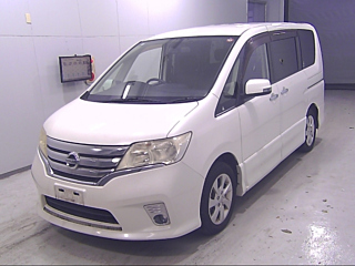 NISSAN SERENA 2010