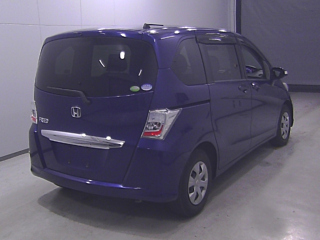 HONDA FREED 2012
