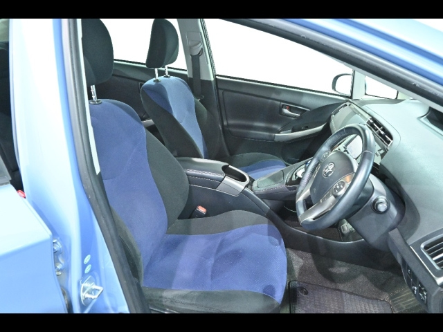 TOYOTA PRIUS PHV 2014