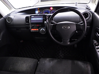 DAIHATSU TANTO 2012