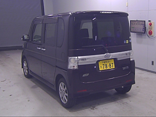 DAIHATSU TANTO 2012
