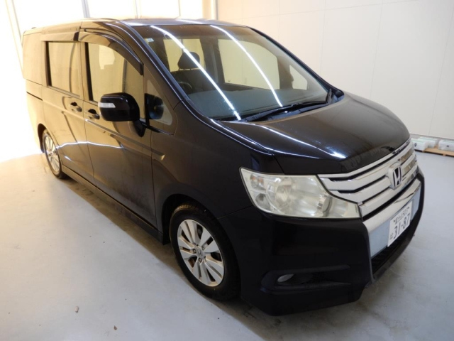 HONDA STEP WAGON 2009