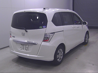 HONDA FREED 2013