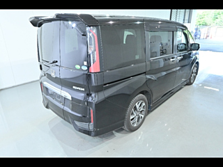 HONDA STEP WAGON 2016