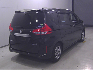 HONDA FREED 2018