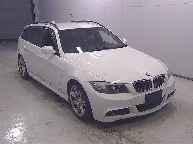 BMW 3 SERIES 2009