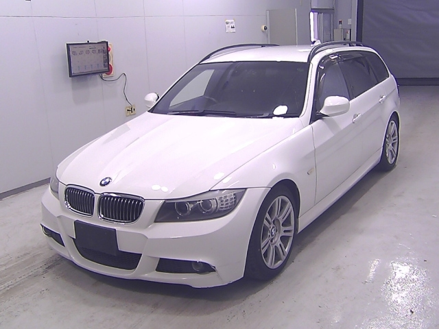 BMW 3 SERIES 2009