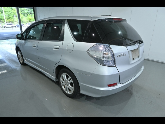 HONDA FIT SHUTTLE 2011
