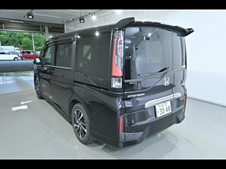 HONDA STEP WAGON 2018