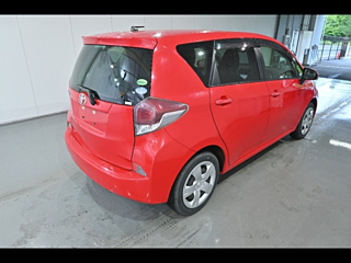 TOYOTA RACTIS 2014
