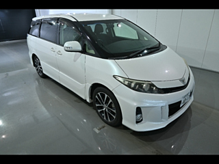 TOYOTA ESTIMA 2013