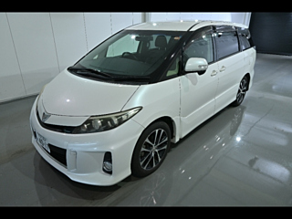 TOYOTA ESTIMA 2013