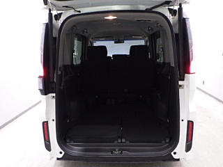 HONDA STEP WAGON 2015