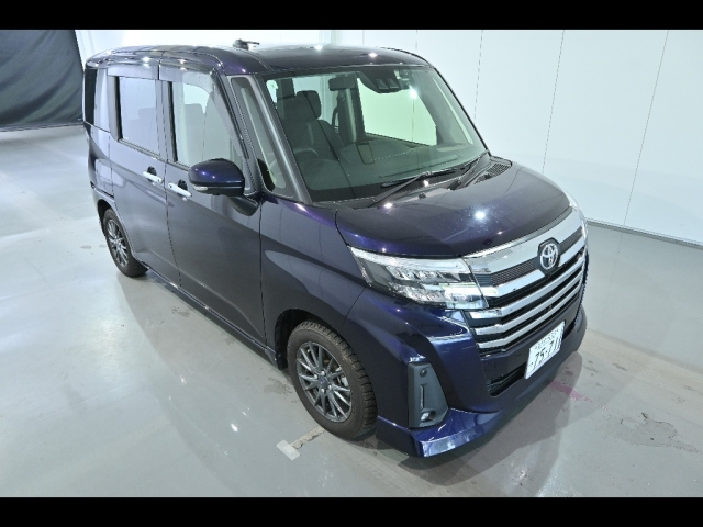 TOYOTA ROOMY 2021