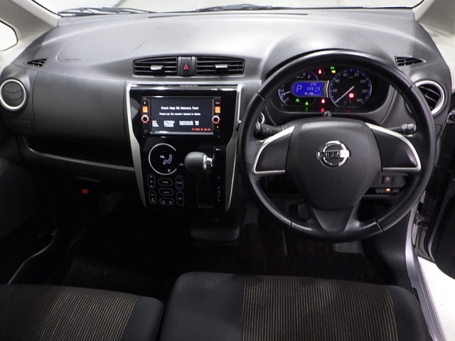 NISSAN DAYZ 2014