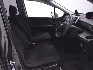 HONDA FREED 2012