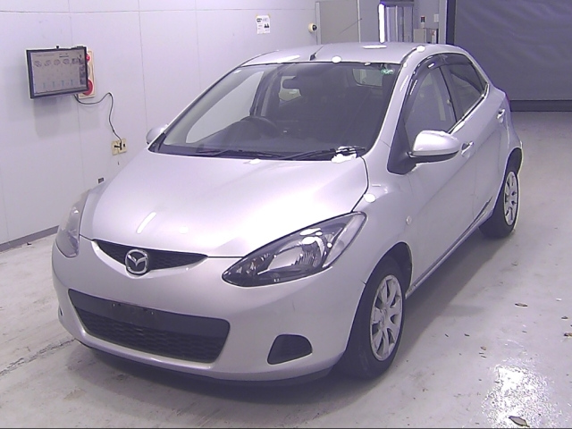MAZDA DEMIO 2009