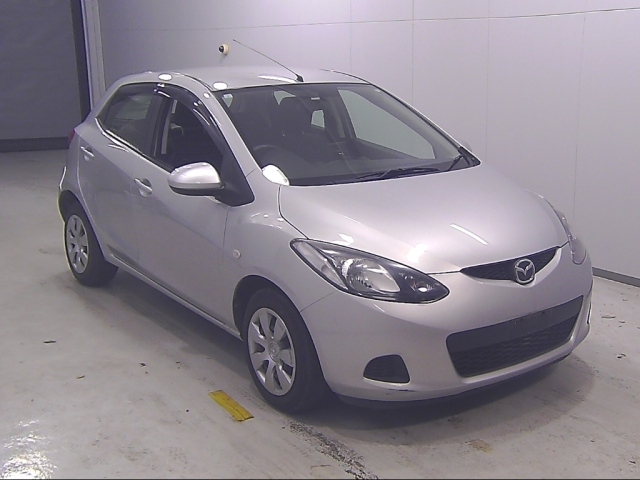 MAZDA DEMIO 2009