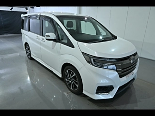 HONDA STEP WAGON 2018