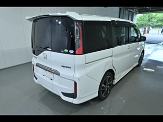 HONDA STEP WAGON 2018