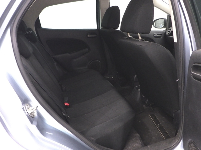 MAZDA DEMIO 2012