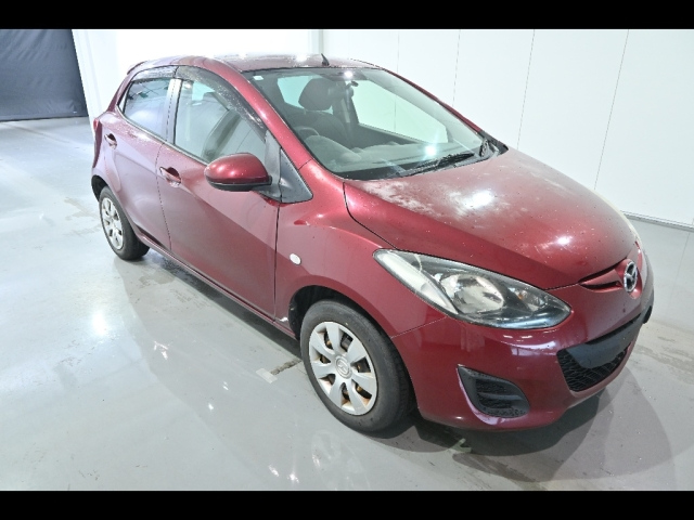 MAZDA DEMIO 2012