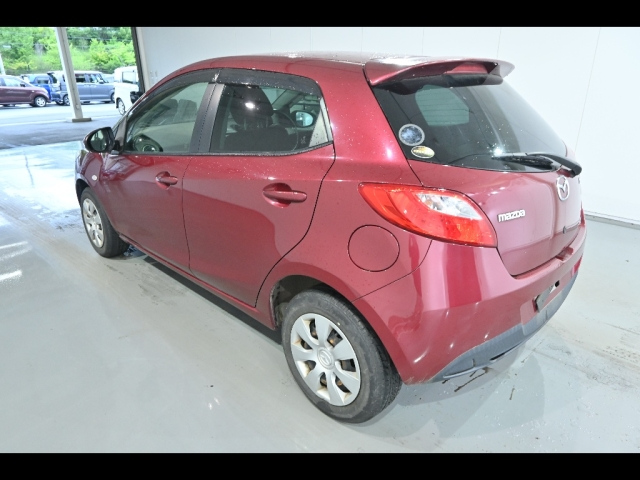 MAZDA DEMIO 2012