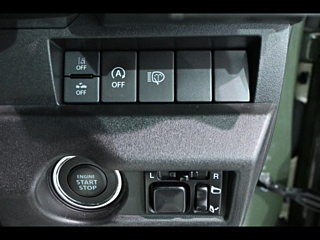 SUZUKI JIMNY SIERRA 2023