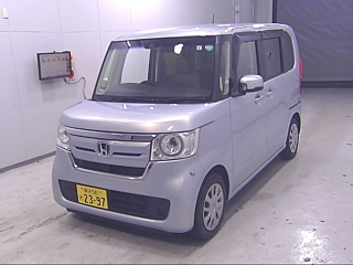 HONDA N BOX 2017