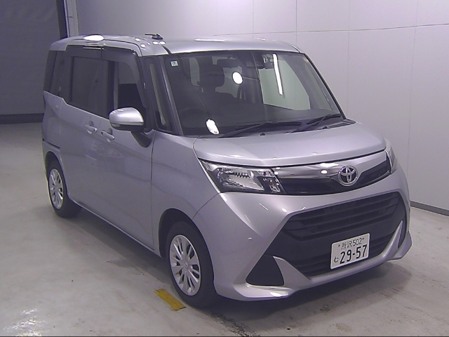 TOYOTA TANK 2020