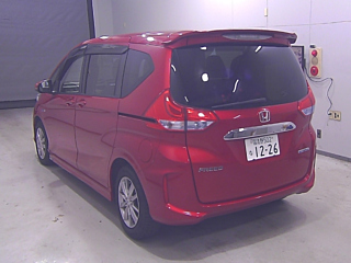 HONDA FREED 2019